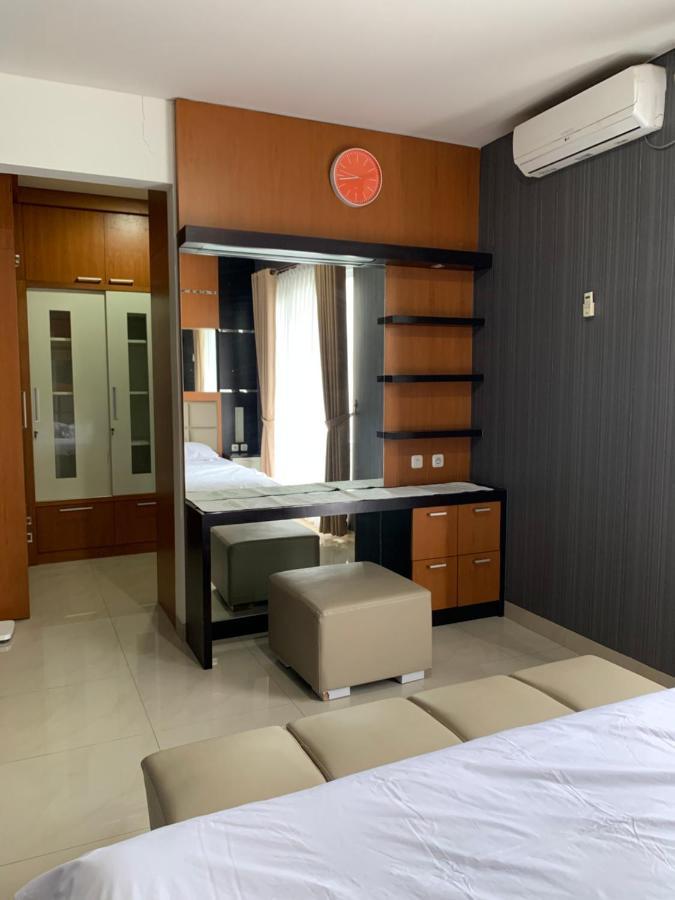 Platinum Setramurni Guest House Bandung 3Br Exterior foto