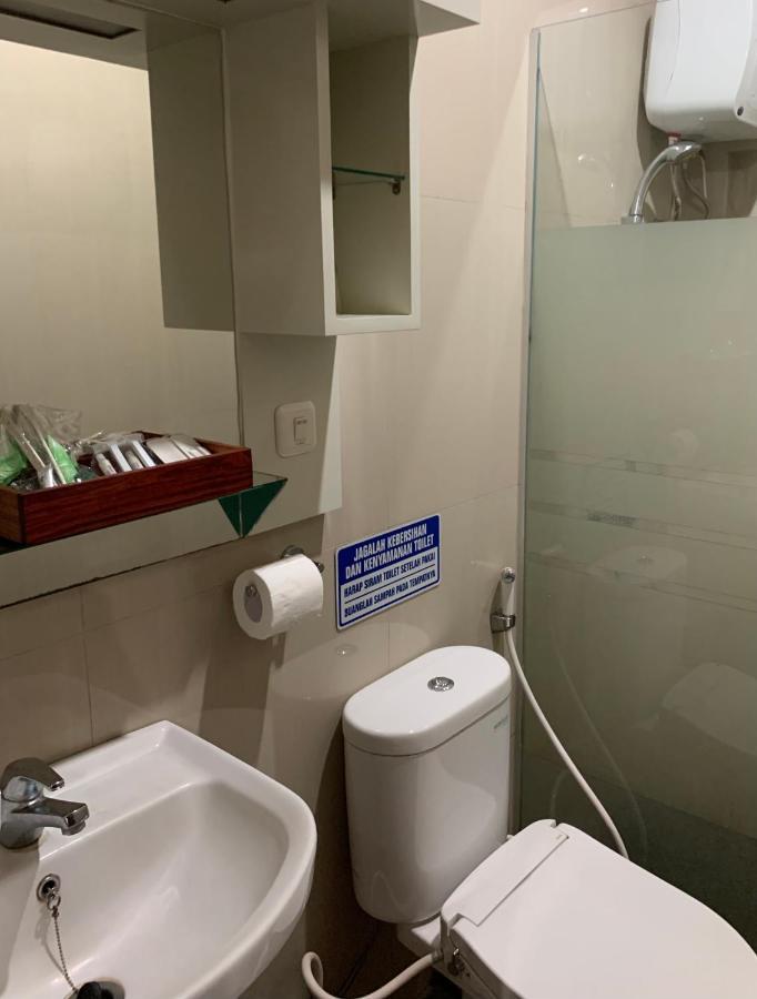 Platinum Setramurni Guest House Bandung 3Br Exterior foto