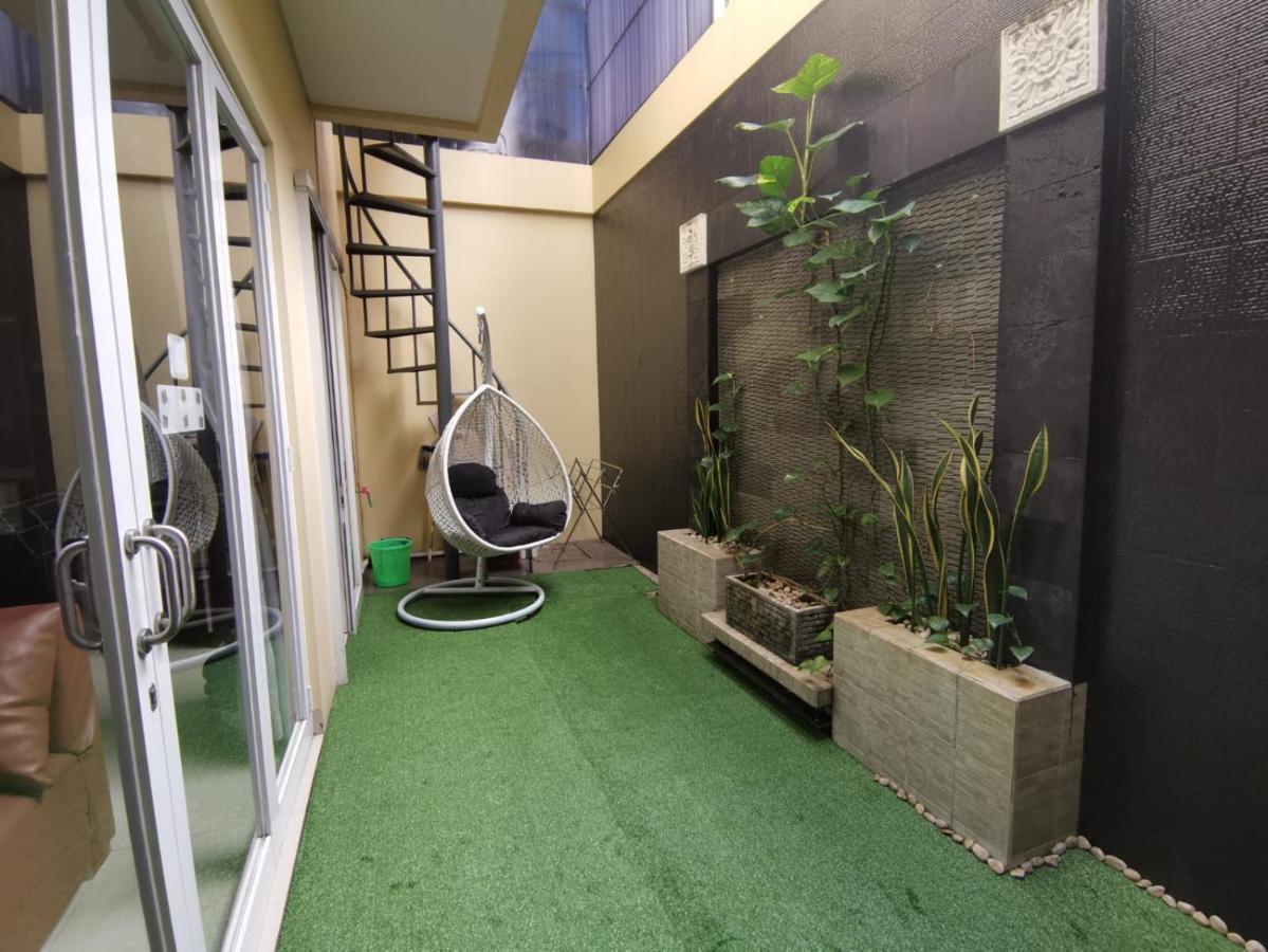Platinum Setramurni Guest House Bandung 3Br Exterior foto